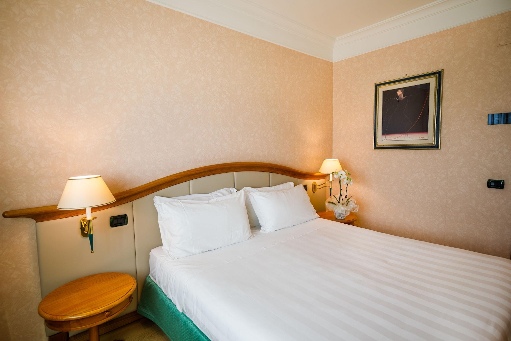 Perugia Plaza Hotel מראה חיצוני תמונה