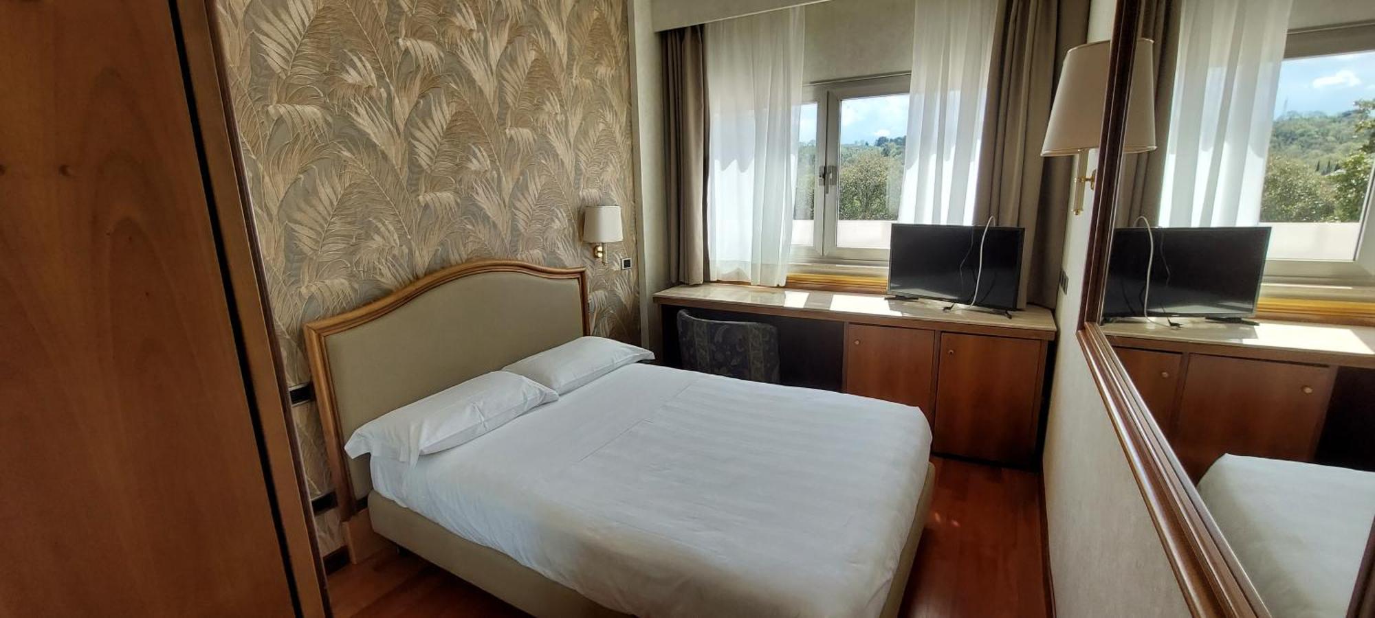 Perugia Plaza Hotel מראה חיצוני תמונה