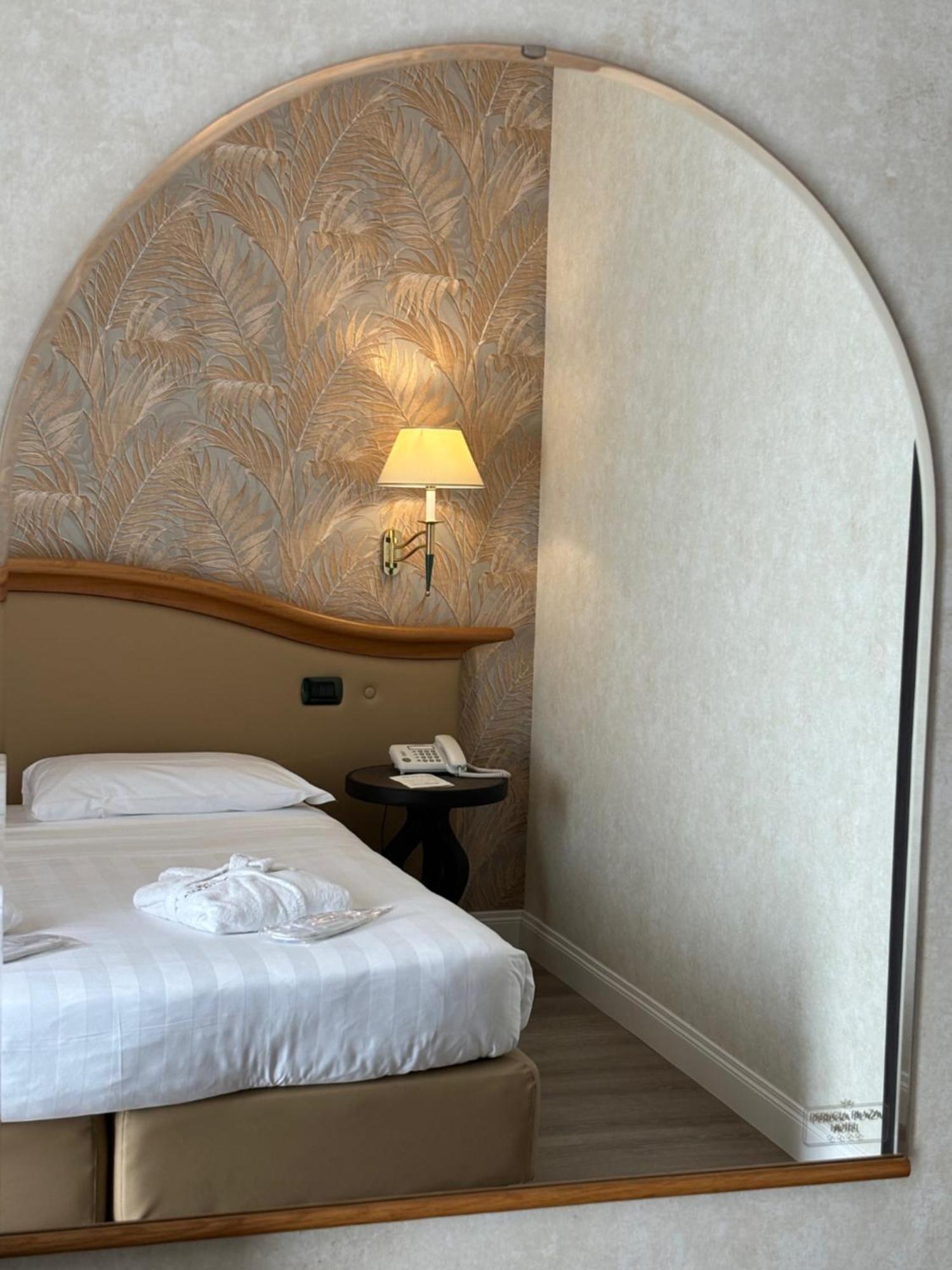 Perugia Plaza Hotel מראה חיצוני תמונה