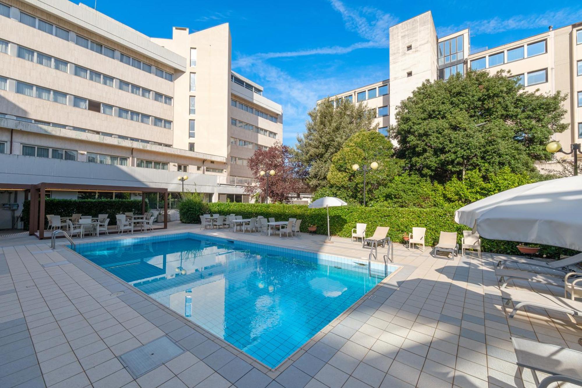 Perugia Plaza Hotel מראה חיצוני תמונה