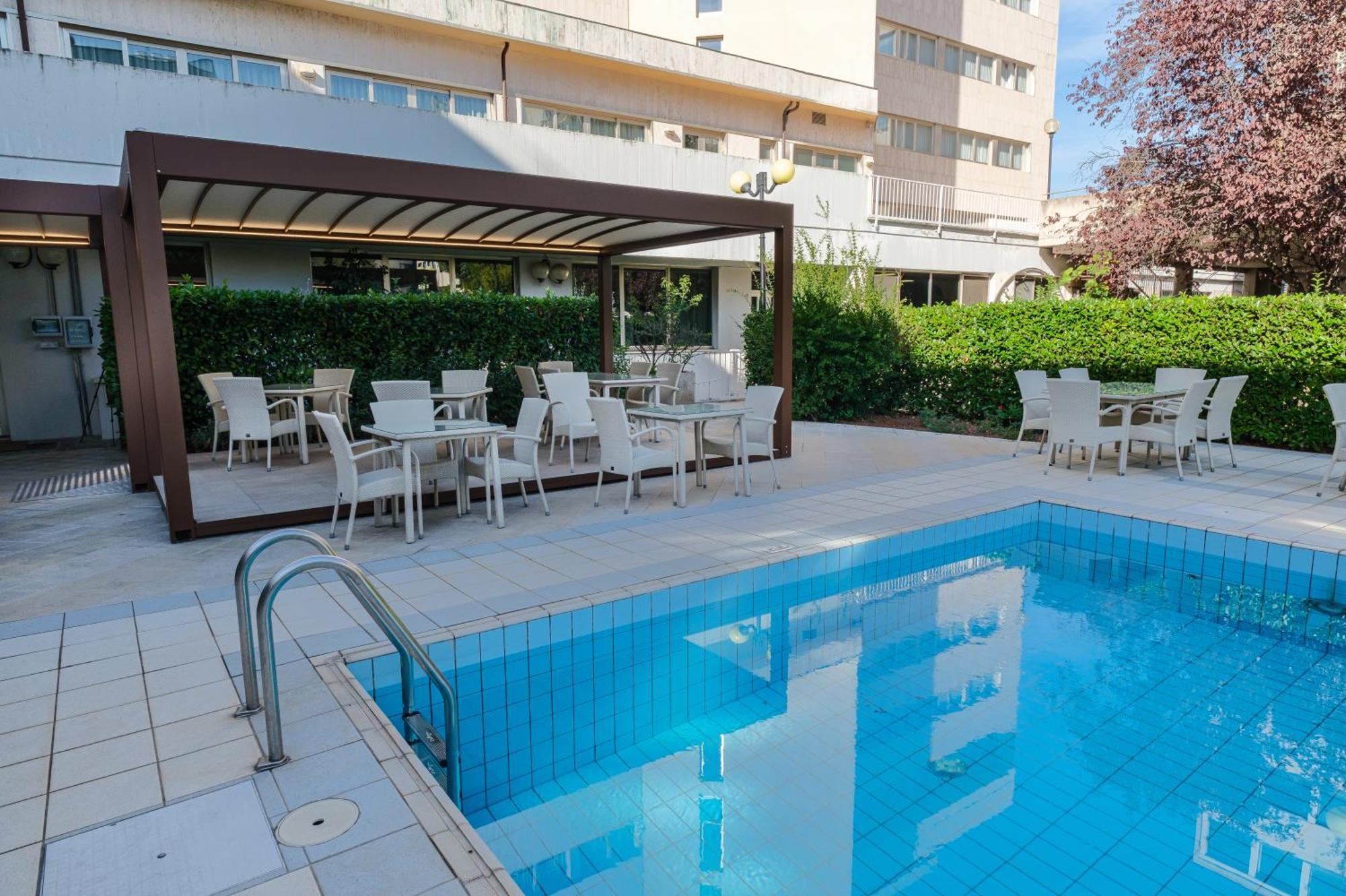Perugia Plaza Hotel מראה חיצוני תמונה